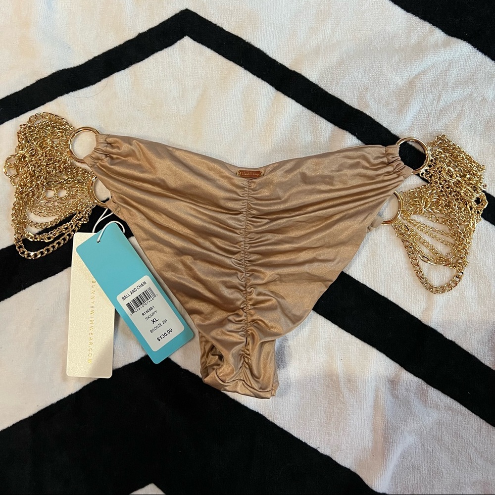 Beach bunny bikini bottoms!! - Picture 3 of 5